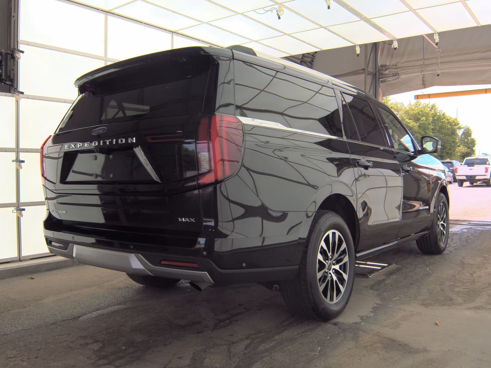 FORD EXPEDITION MAX - 6