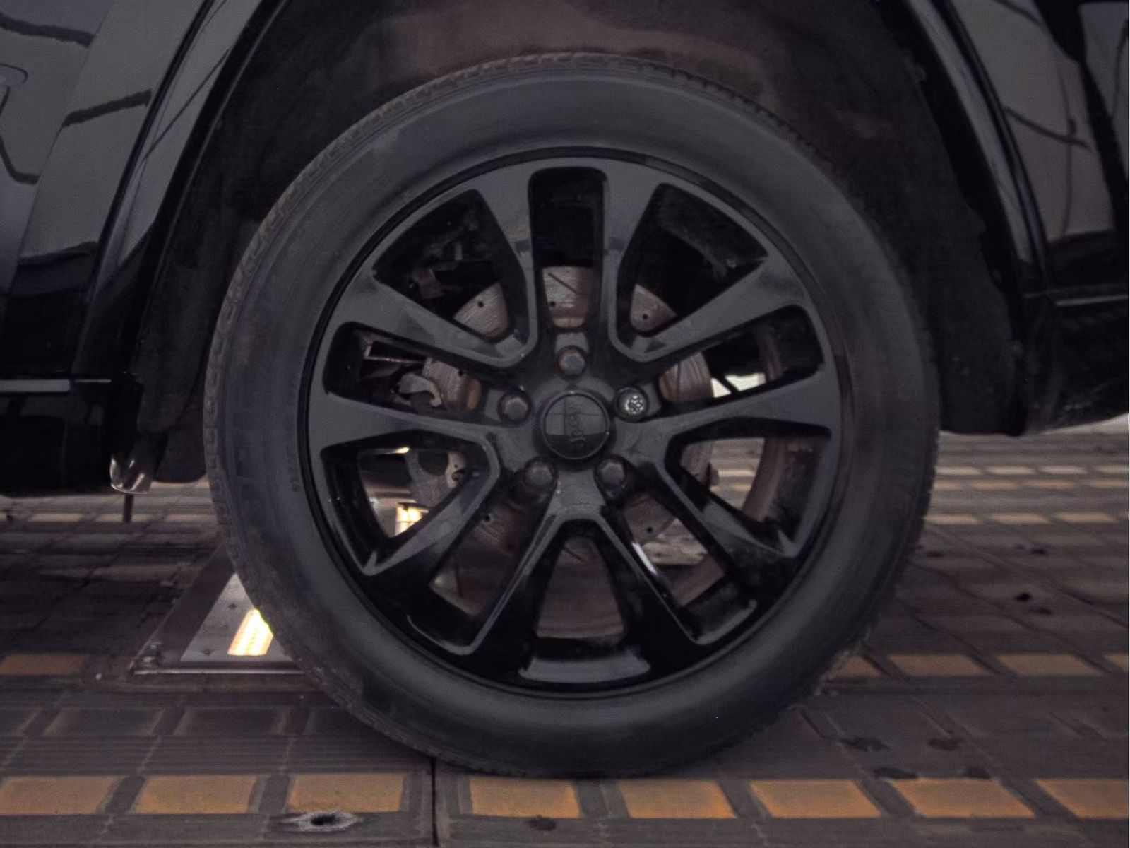 2020 Jeep Grand Cherokee Altitude AWD