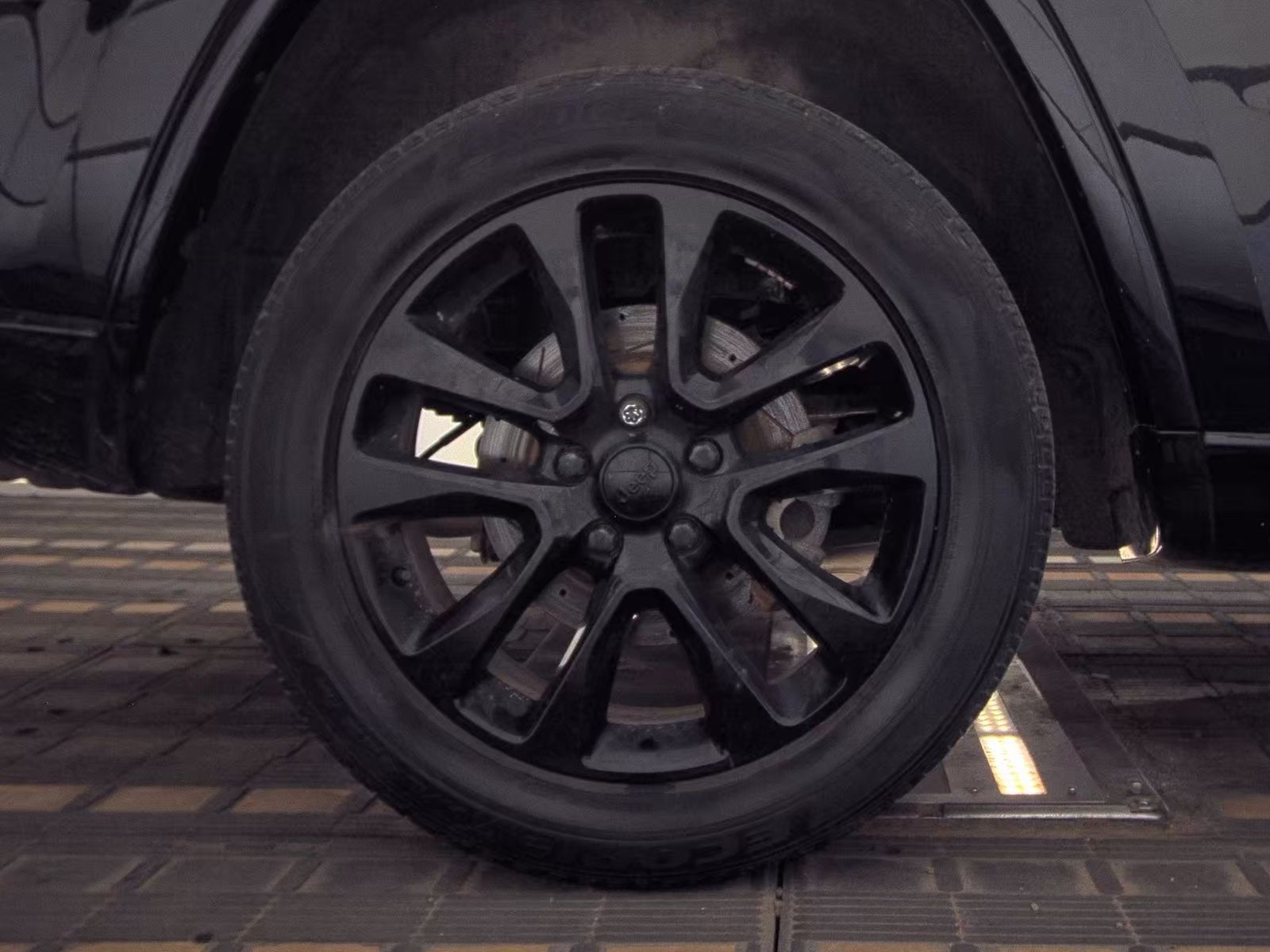2020 Jeep Grand Cherokee Altitude AWD