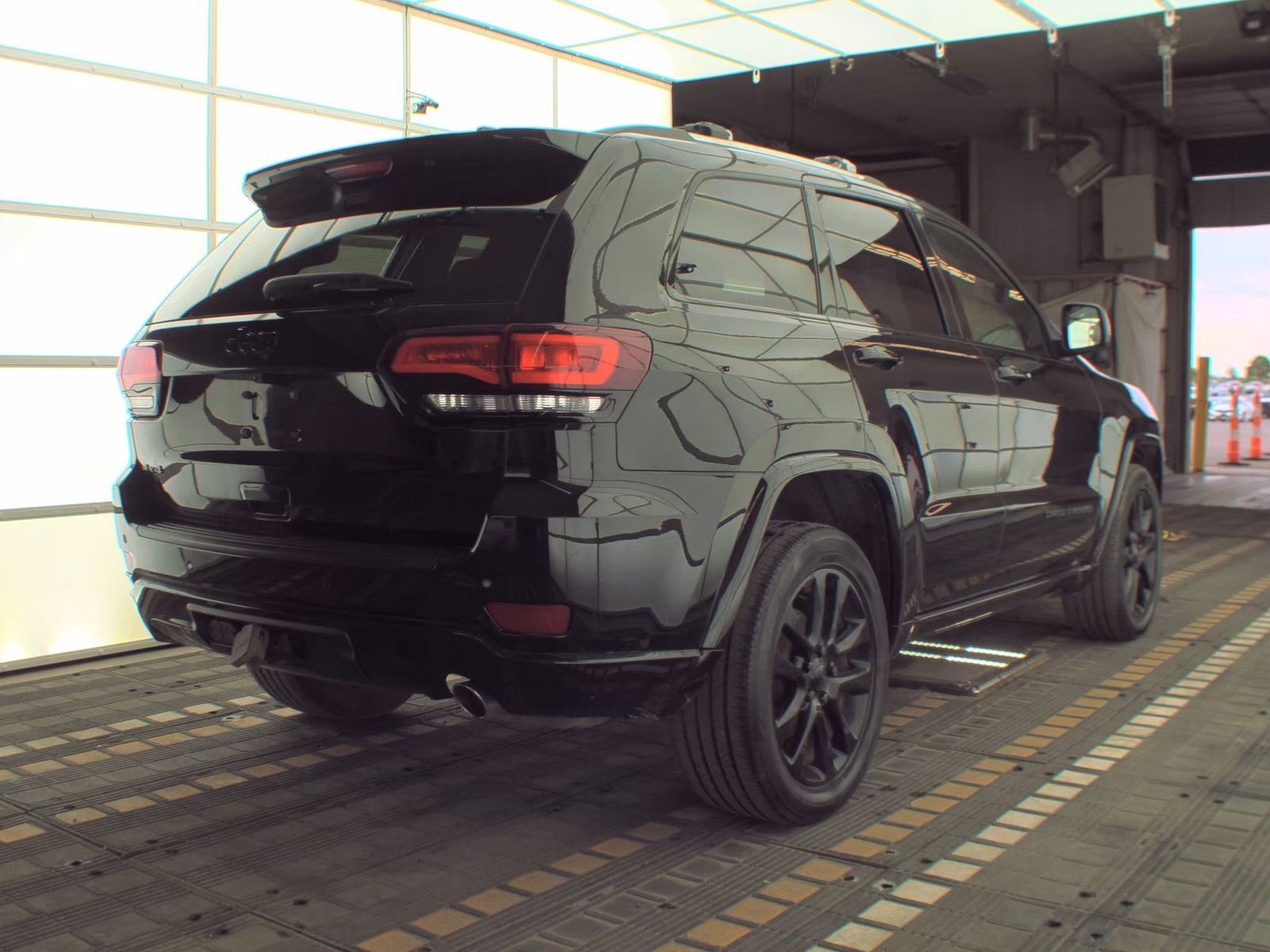2020 Jeep Grand Cherokee Altitude AWD