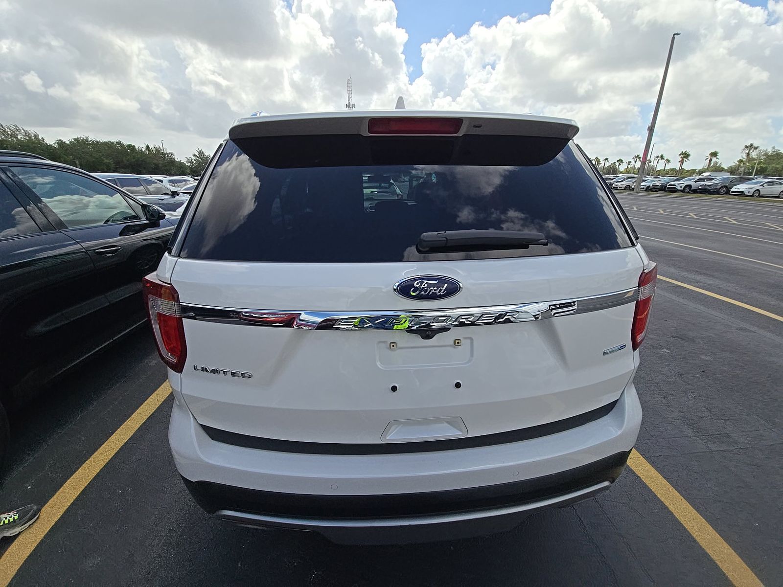 FORD EXPLORER - 6