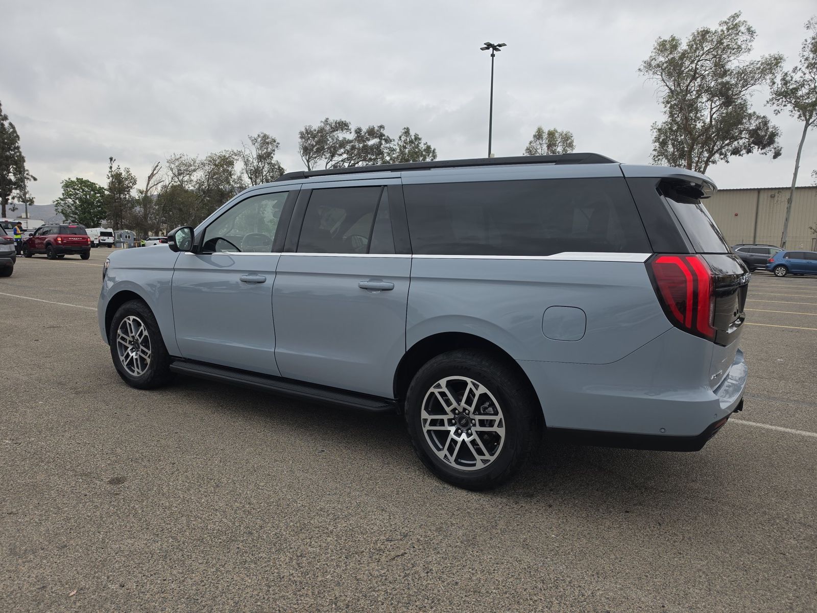 FORD EXPEDITION MAX - 7