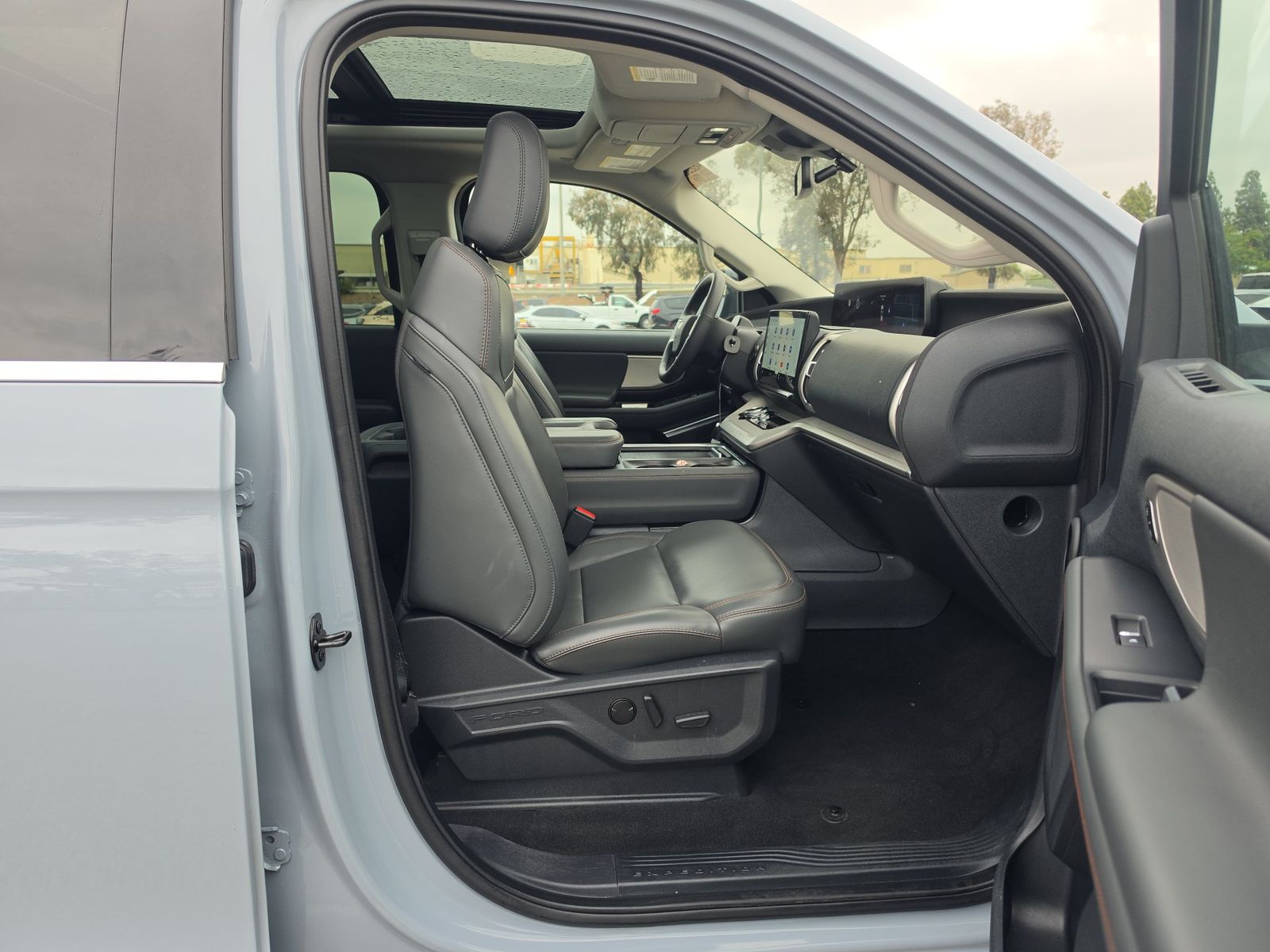 FORD EXPEDITION MAX - 9