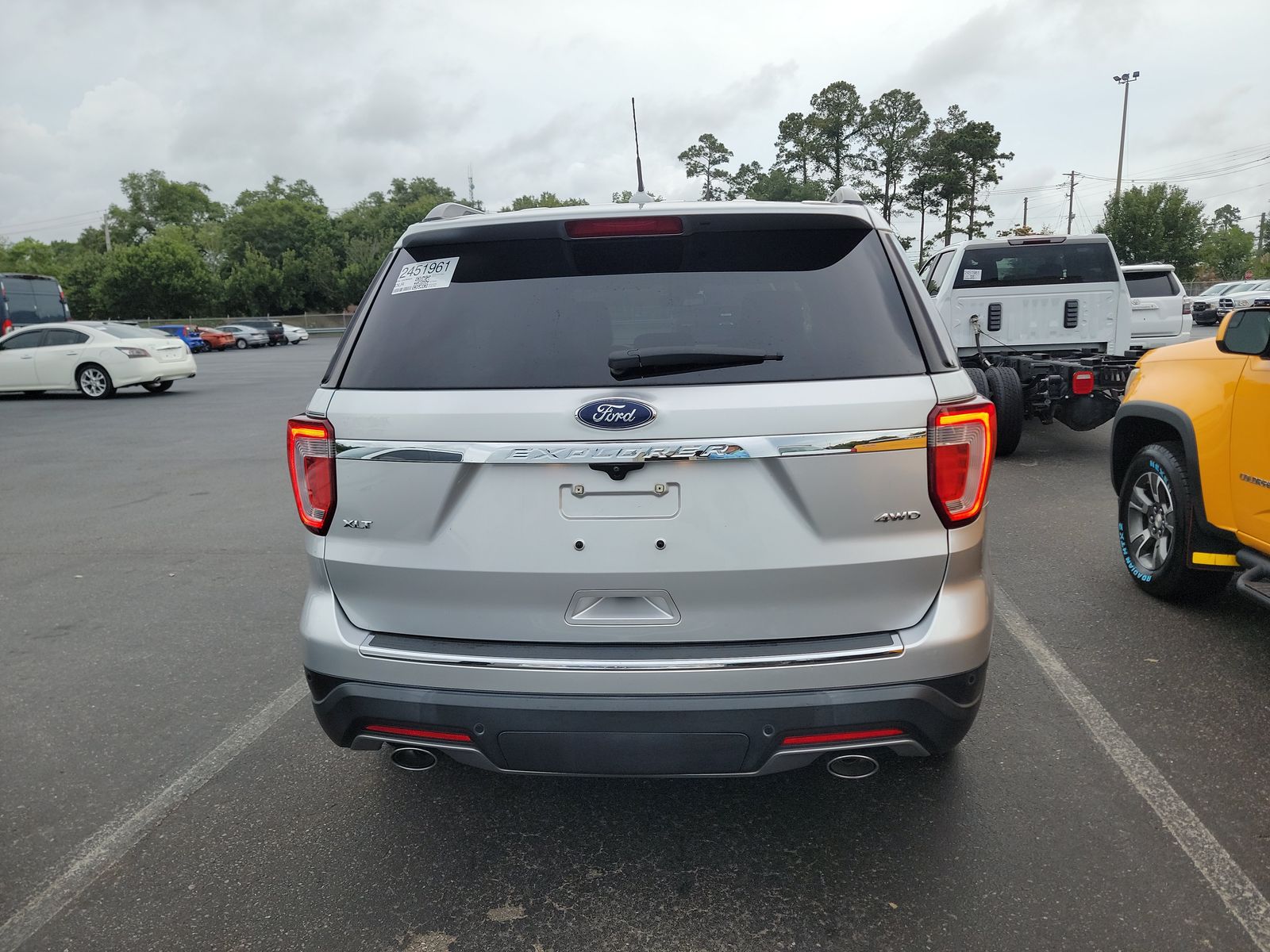 FORD EXPLORER - 6
