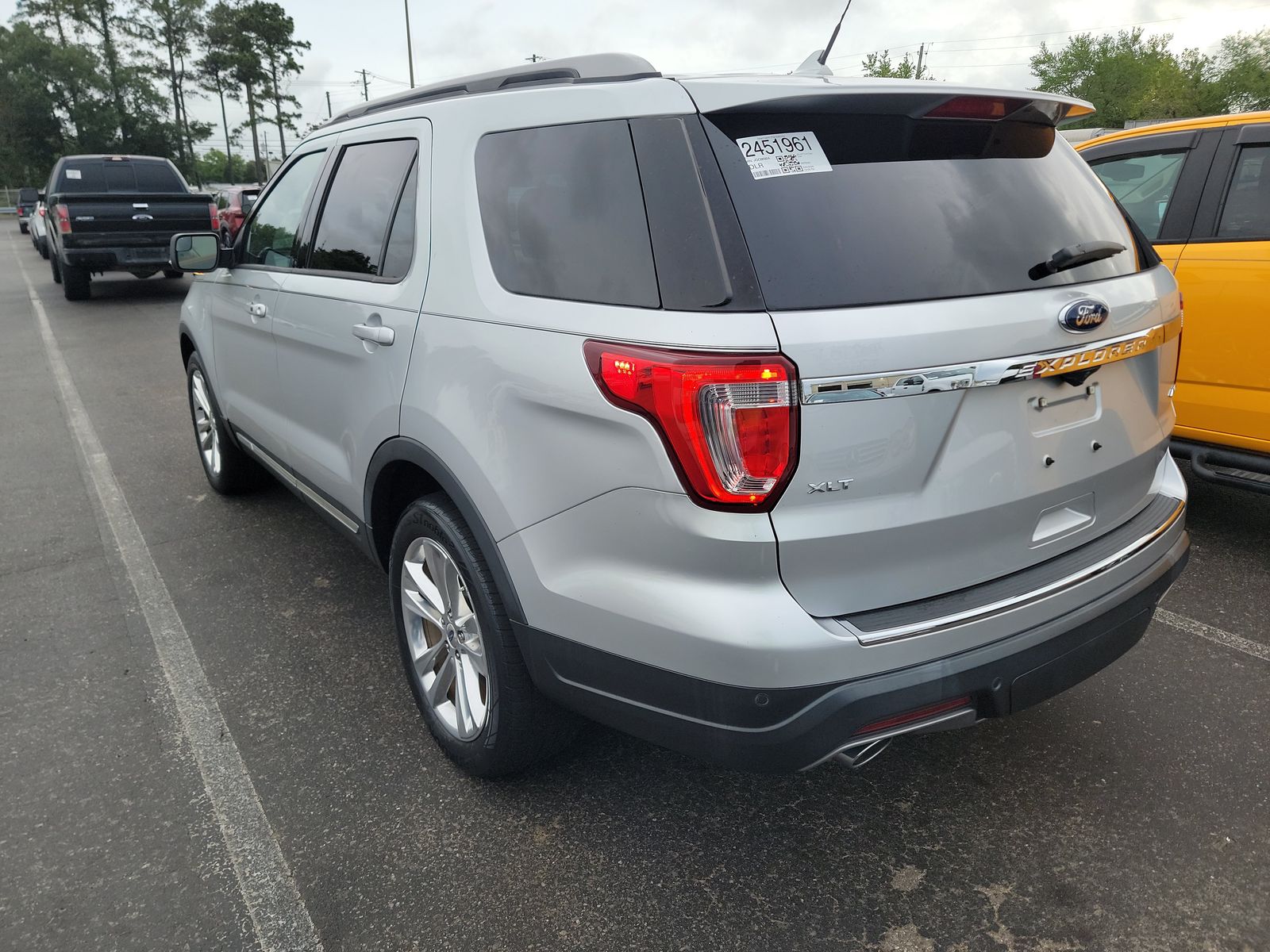 FORD EXPLORER - 7