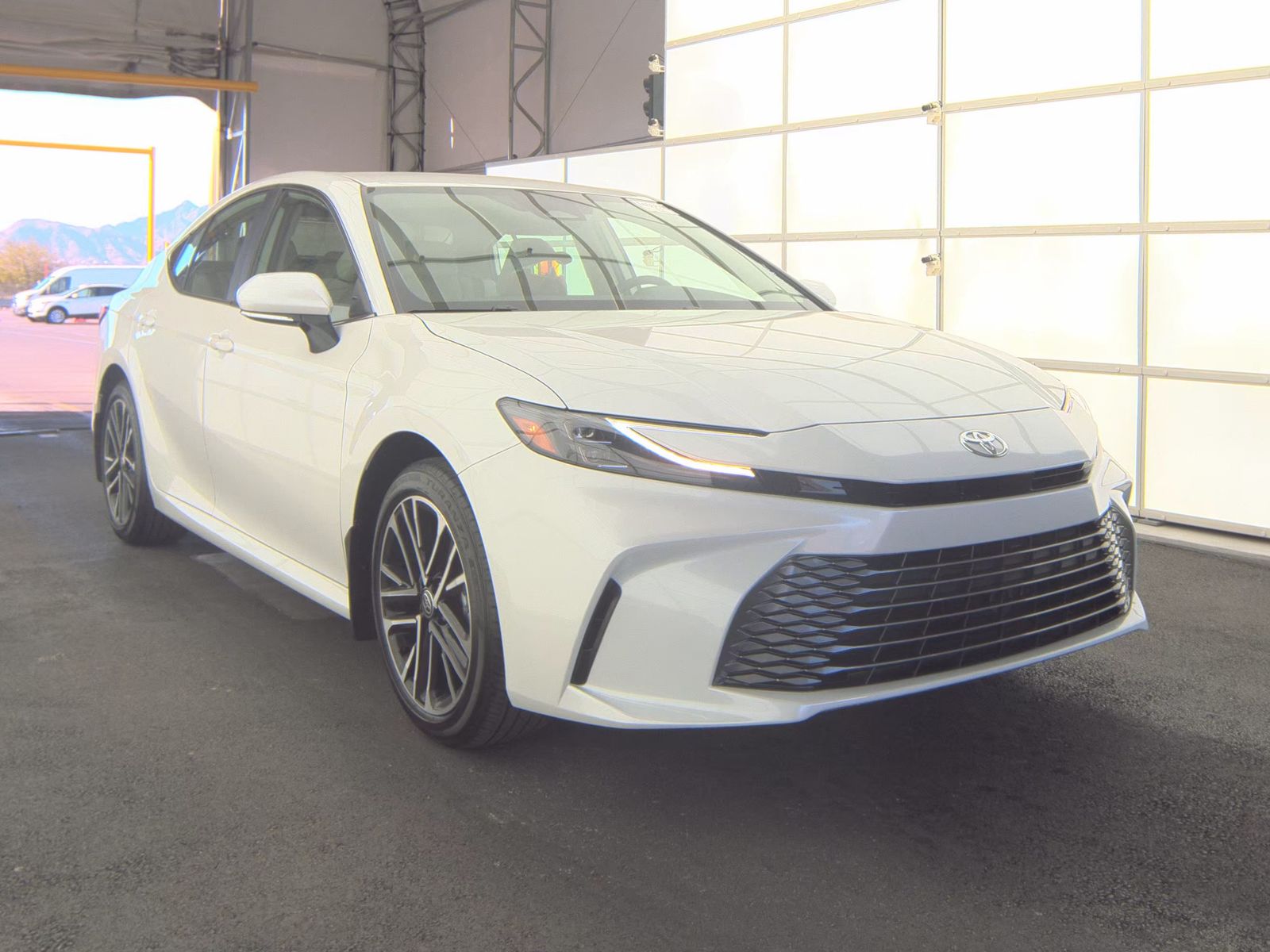 TOYOTA CAMRY - 5