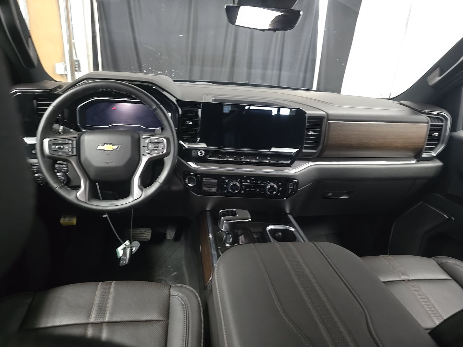 2024 Chevrolet Silverado 1500 High Country AWD