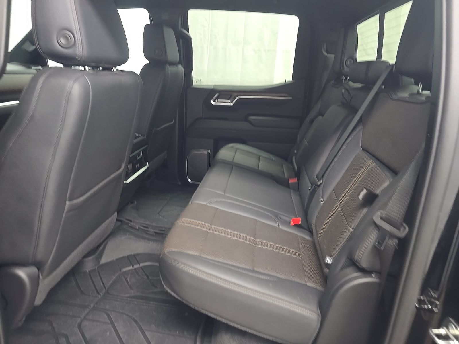 2024 Chevrolet Silverado 1500 High Country AWD