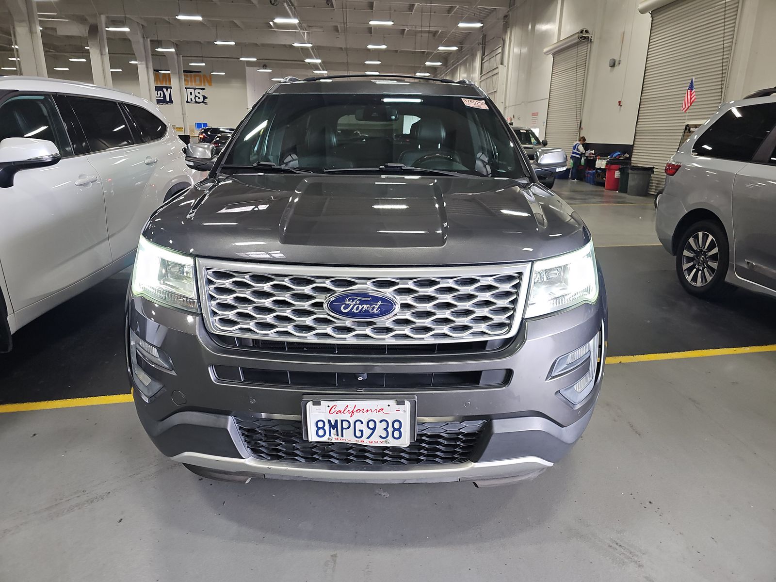 FORD EXPLORER - 3