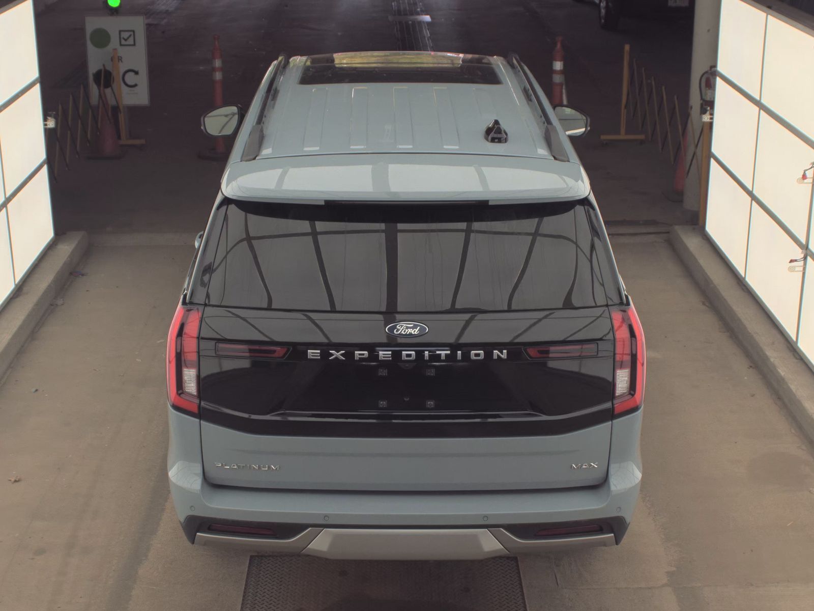 FORD EXPEDITION MAX - 7