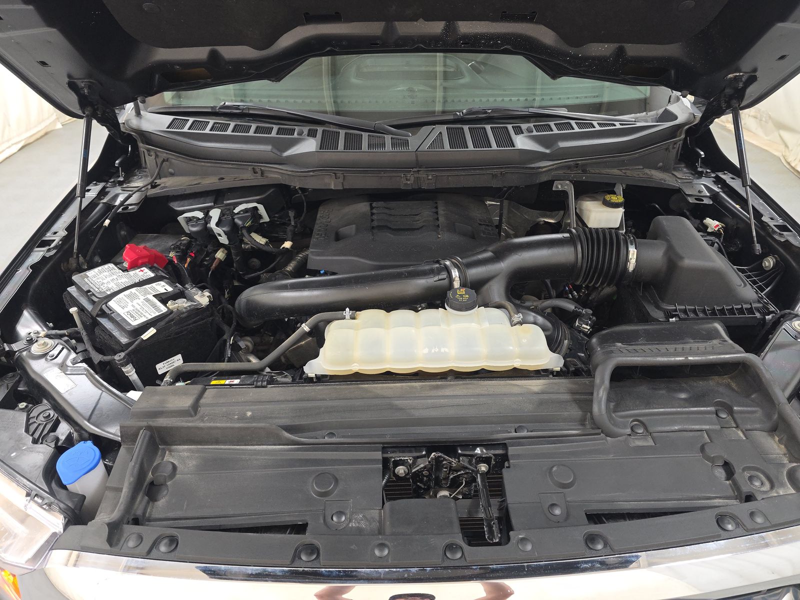 2022 Ford F-150 XLT AWD