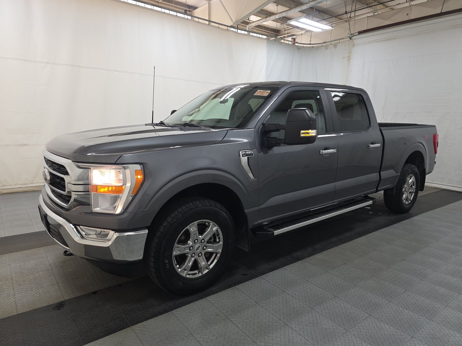 2022 Ford F-150 XLT AWD
