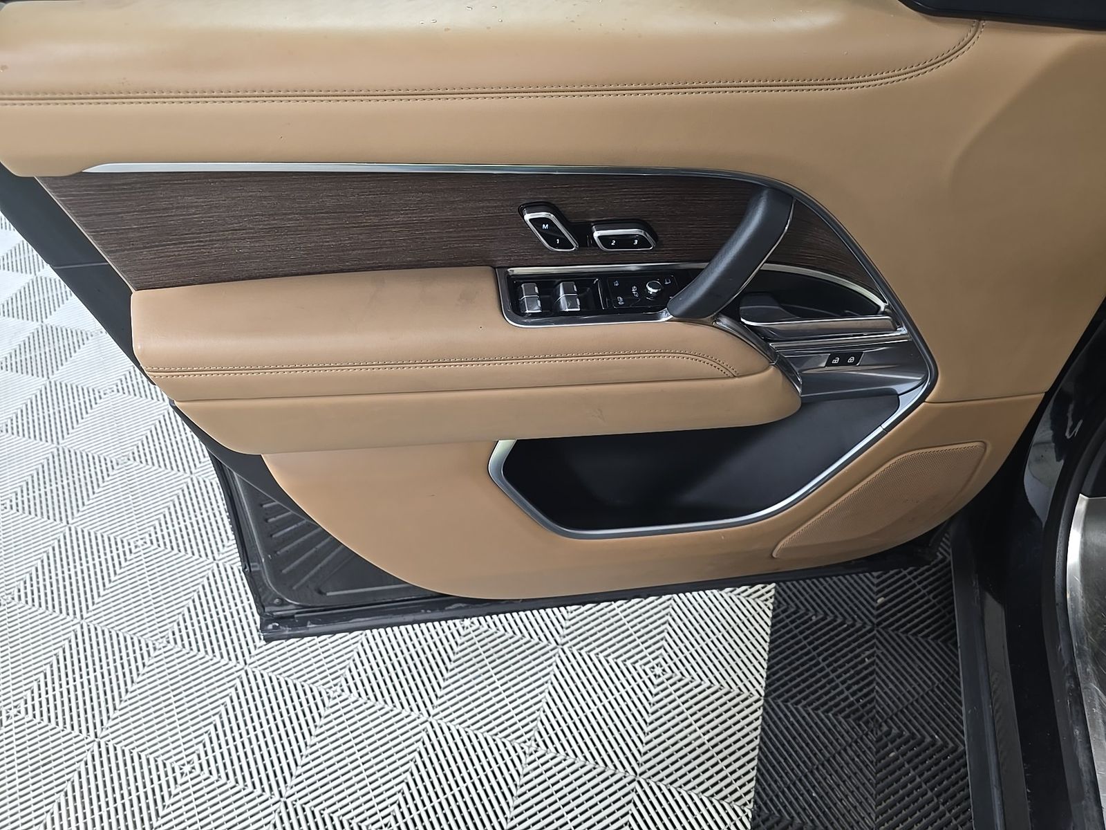 LAND ROVER RANGE ROVER - 10