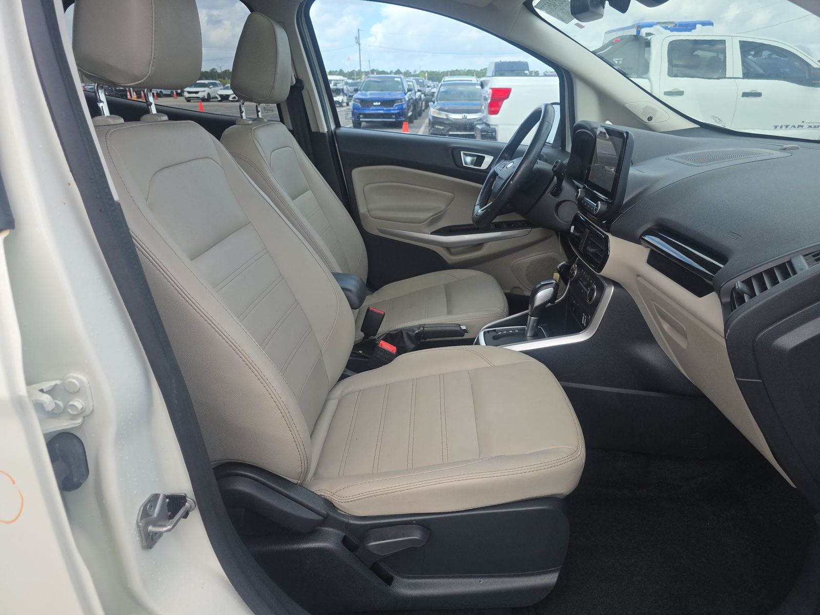 FORD ECOSPORT - 9