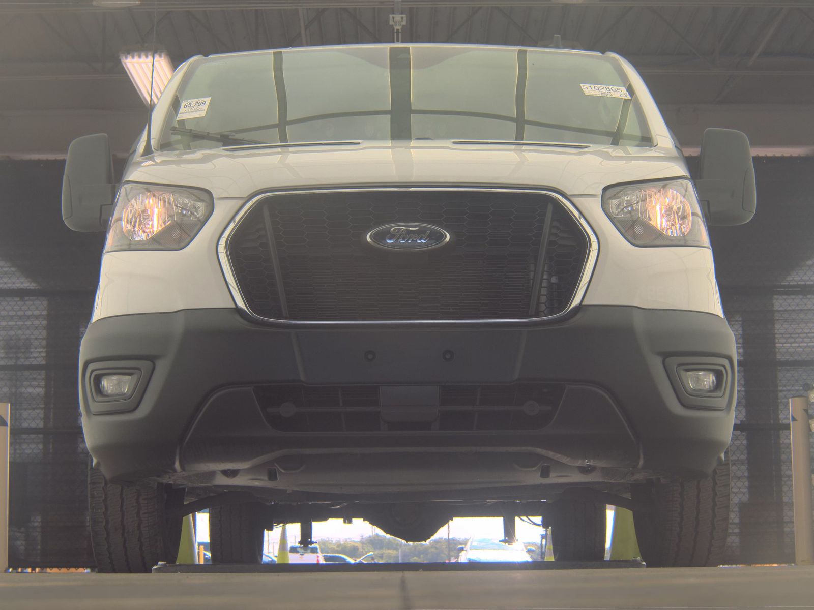 FORD TRANSIT 250 - 4