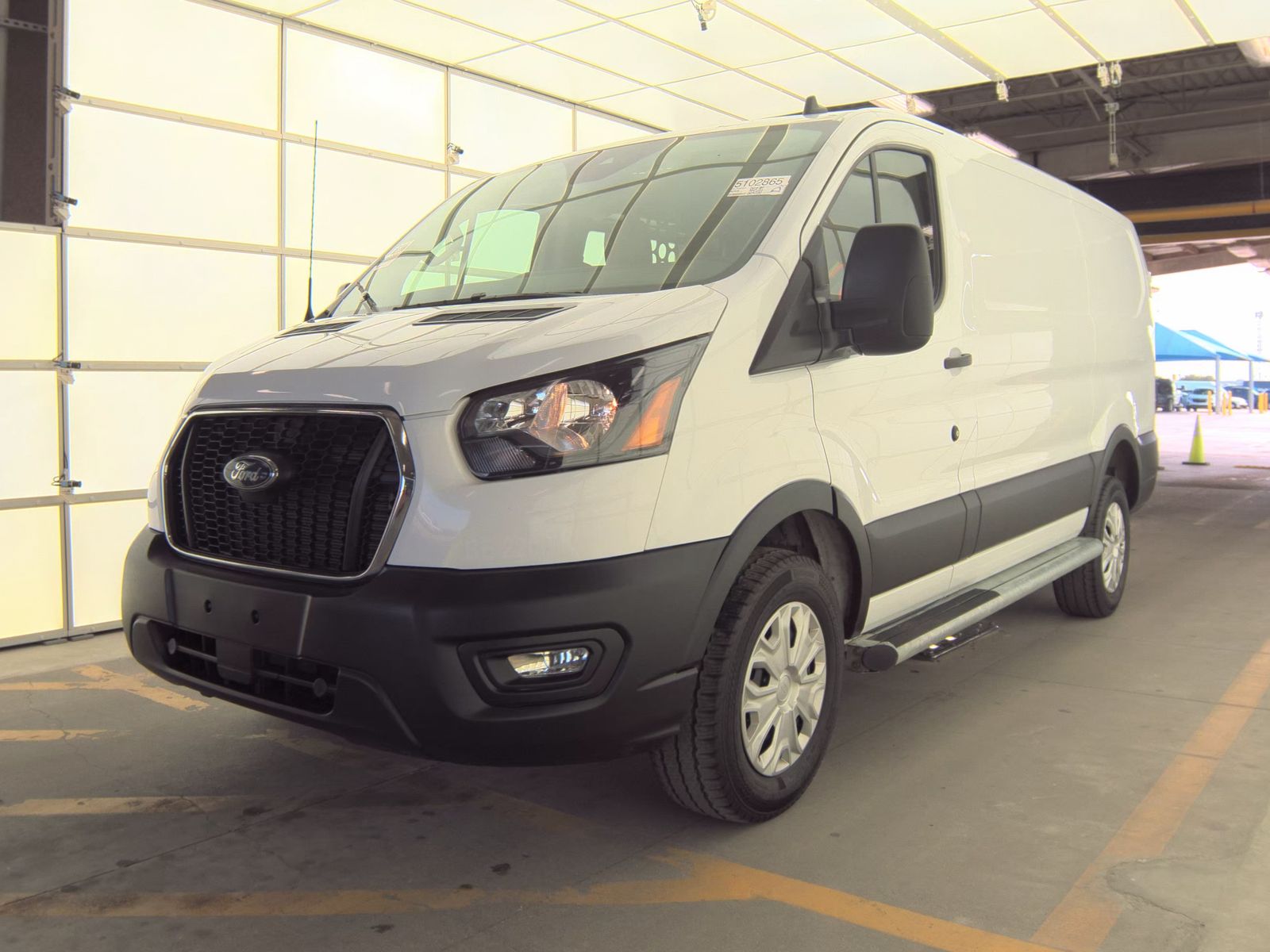 FORD TRANSIT 250 - 1