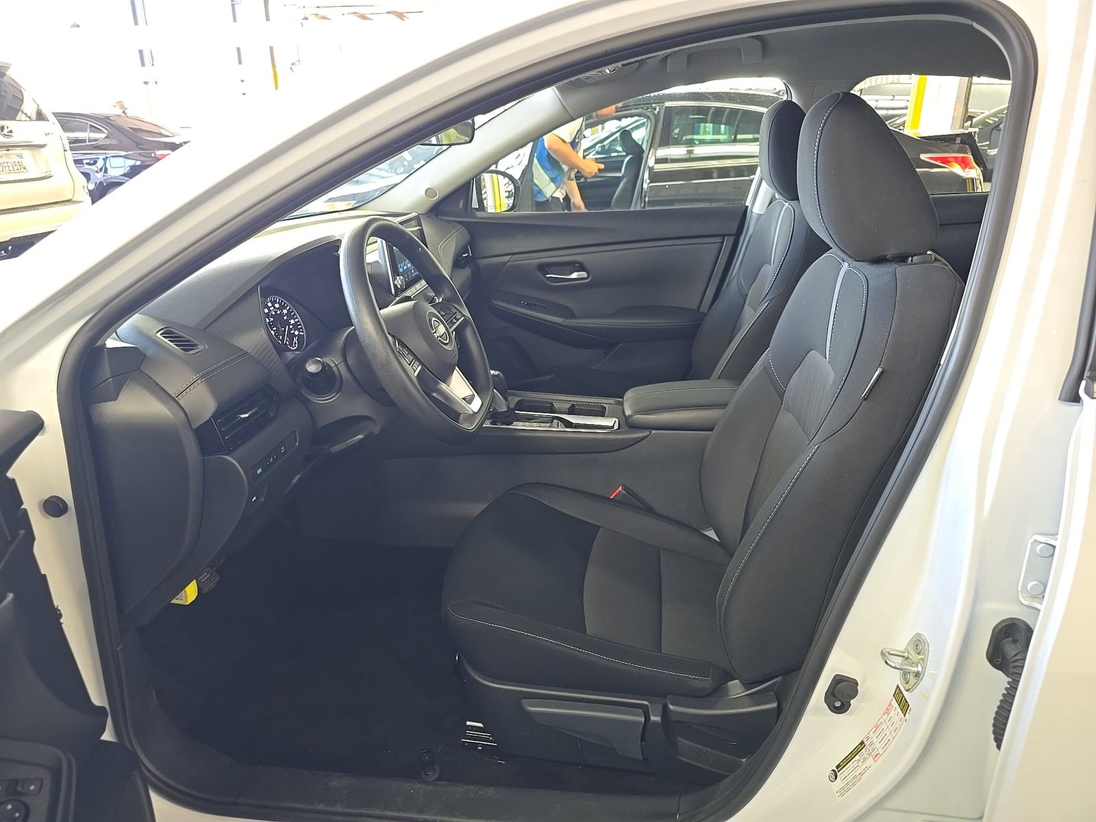 NISSAN SENTRA - 8