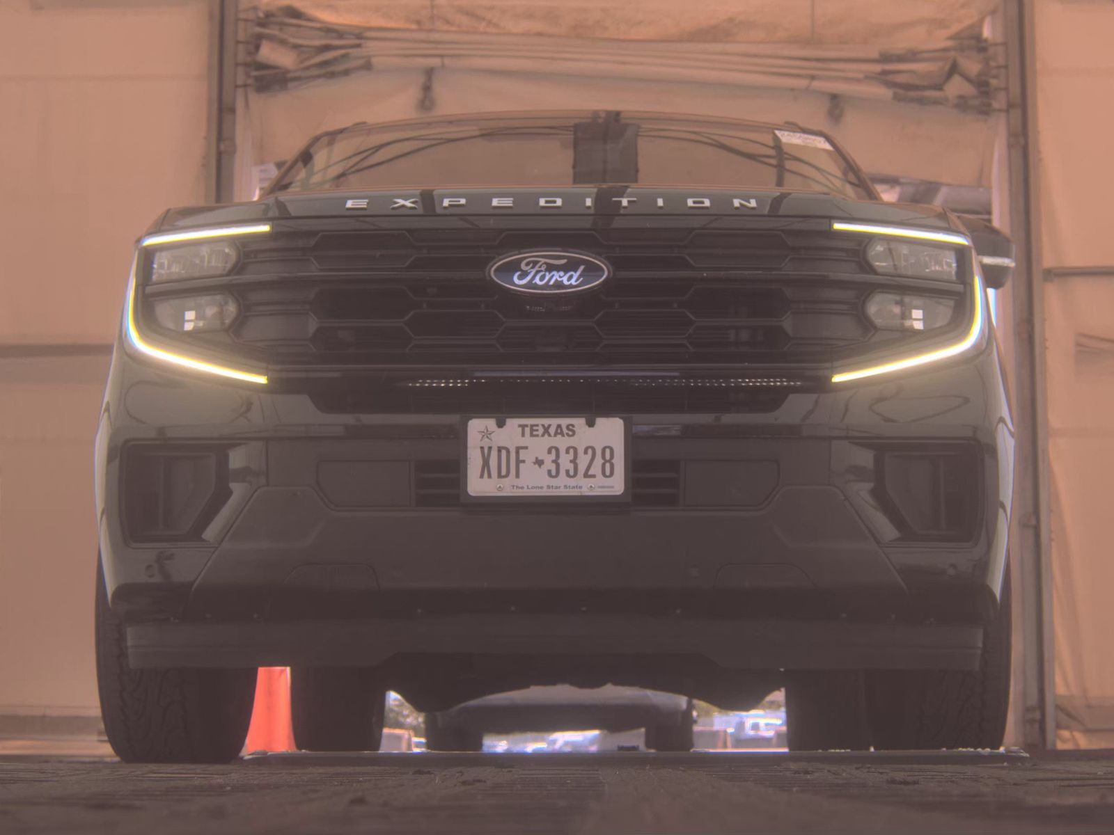 FORD EXPEDITION MAX - 4