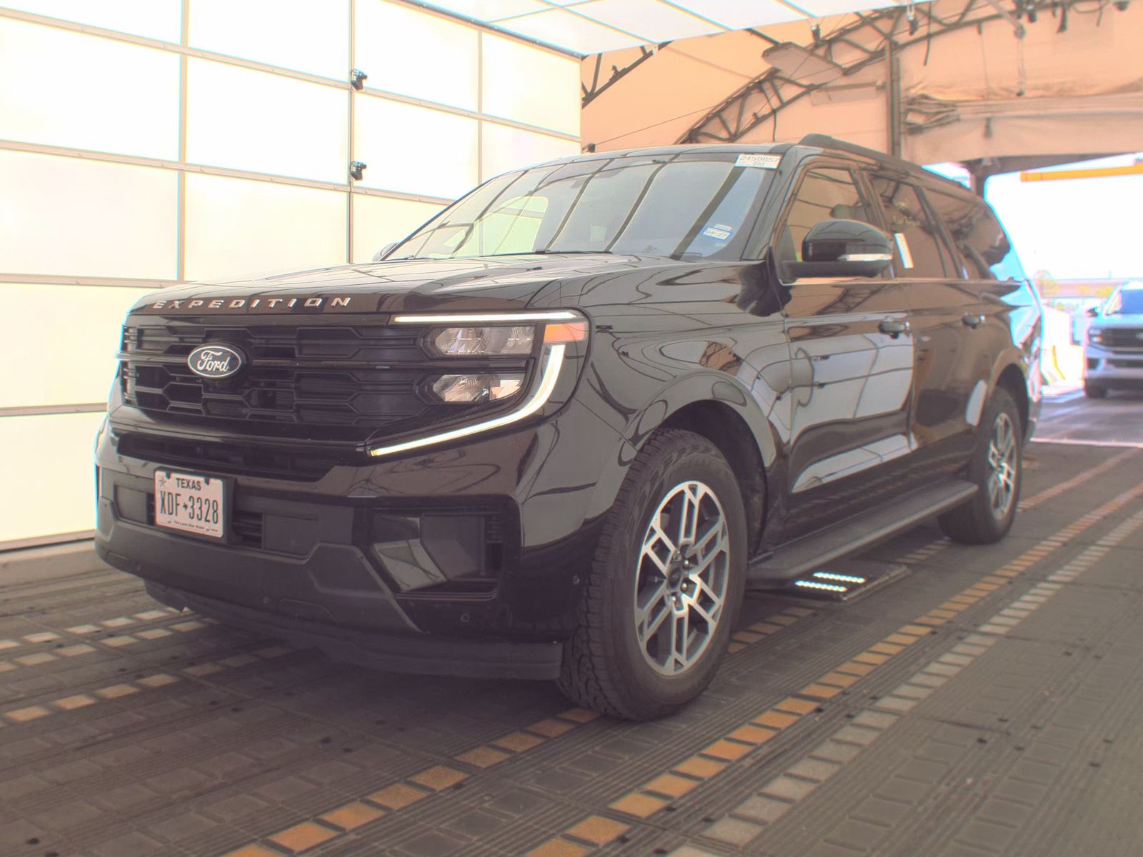 FORD EXPEDITION MAX - 1
