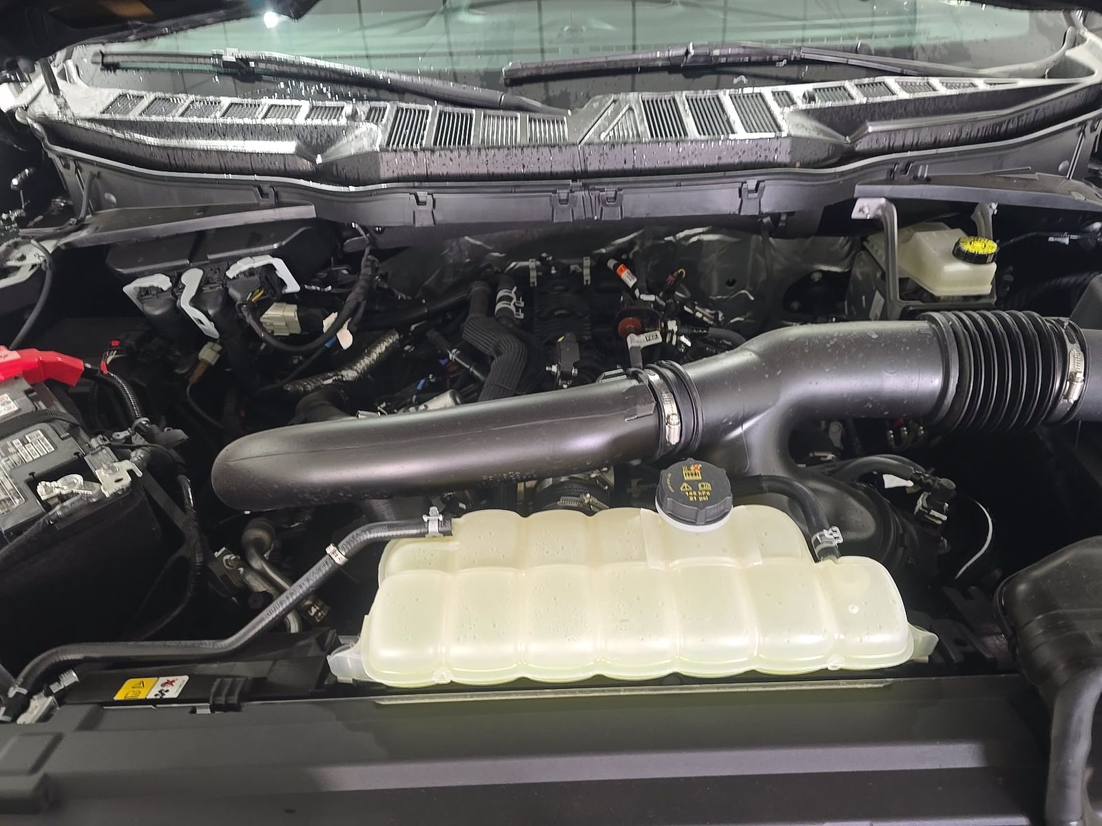 2026 Ford F-150 Lariat AWD