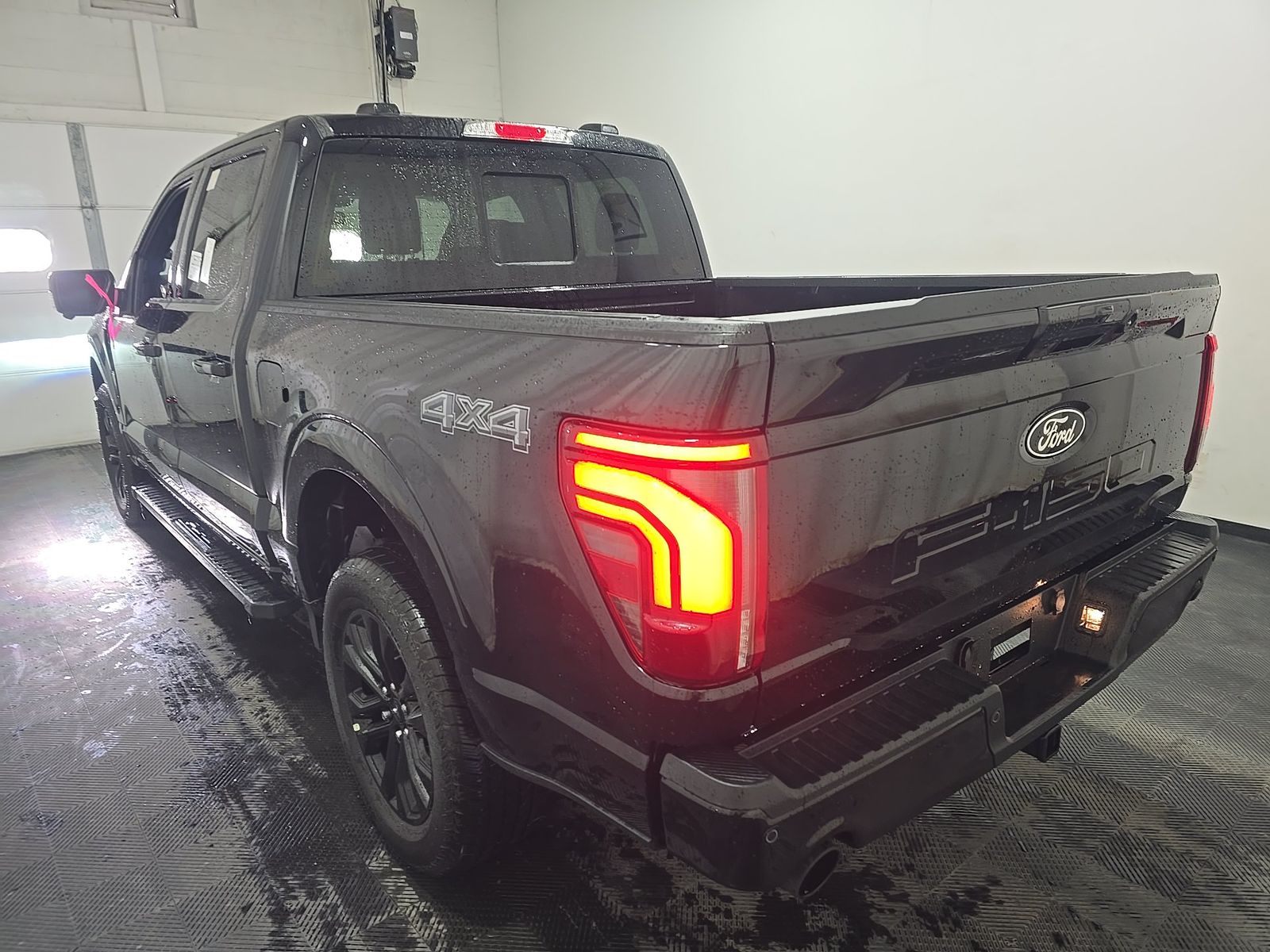 2026 Ford F-150 Lariat AWD