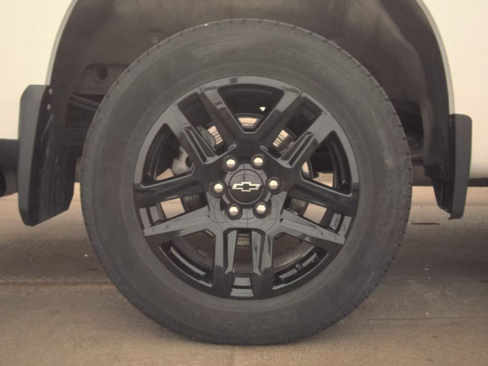 2024 Chevrolet Silverado 1500 Custom AWD