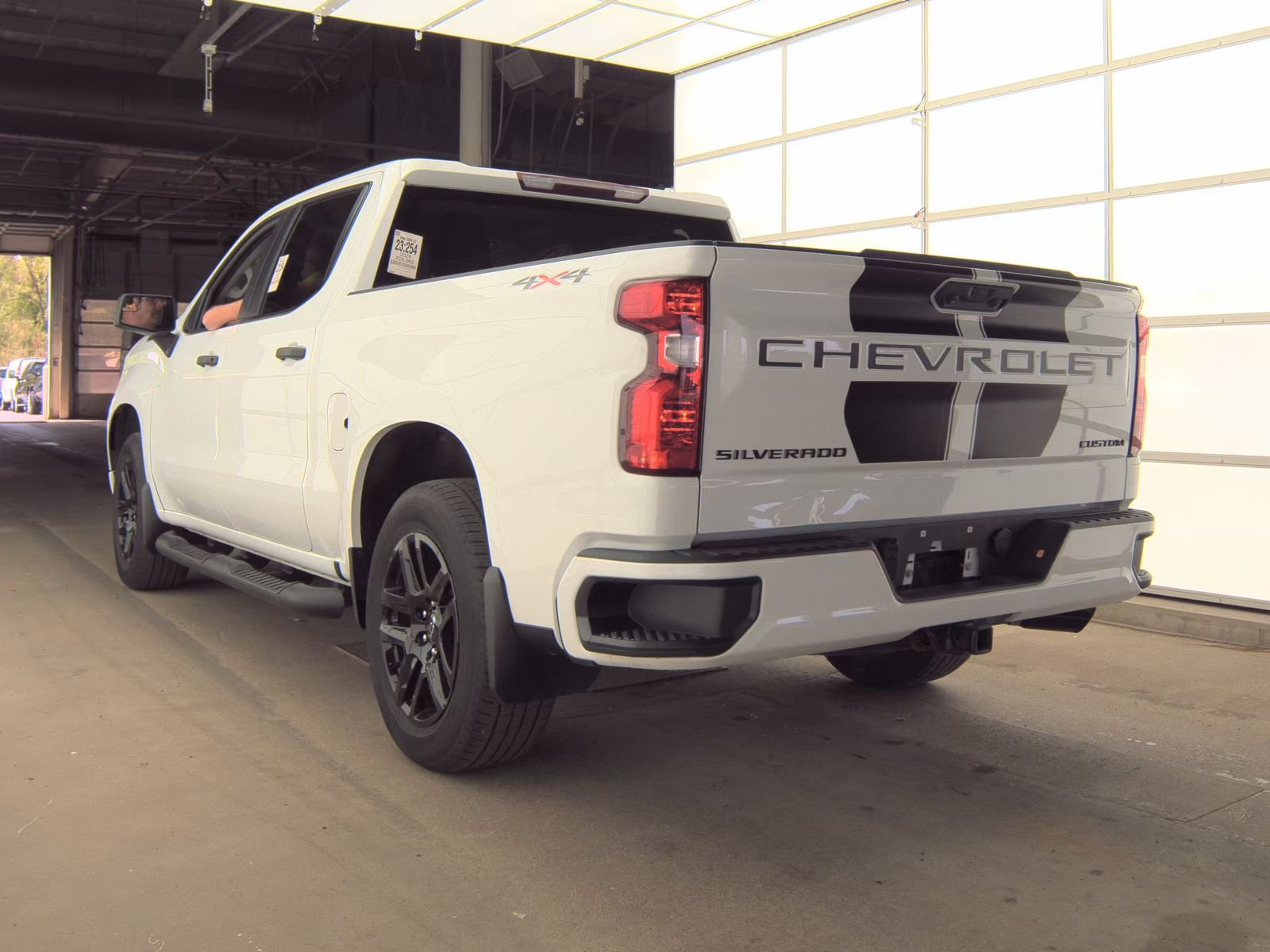 2024 Chevrolet Silverado 1500 Custom AWD