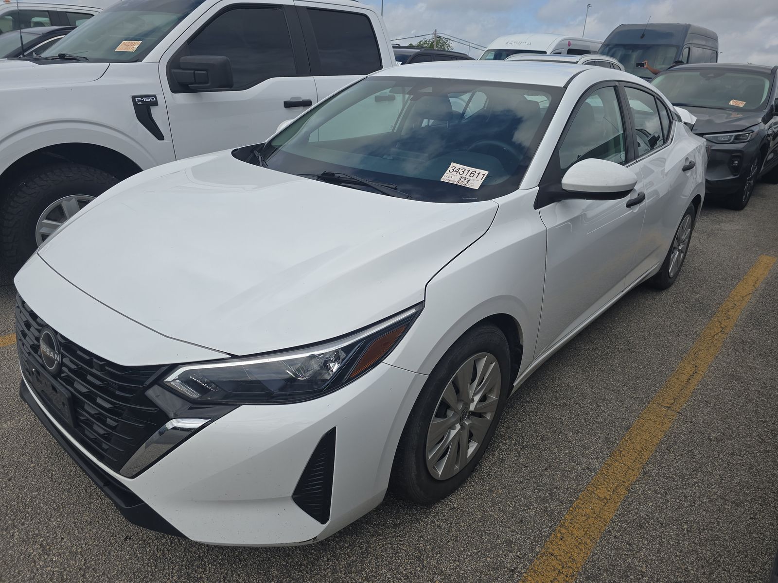 NISSAN SENTRA - 1