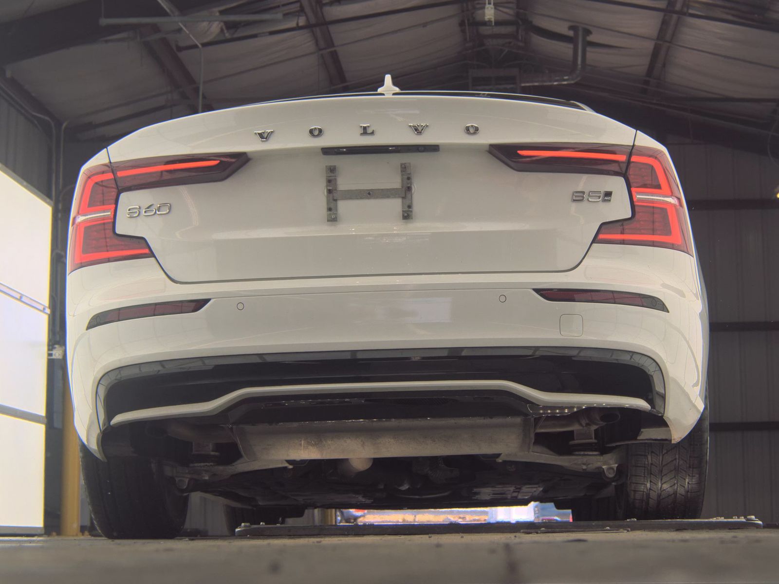2023 Volvo S60 B5 Plus AWD