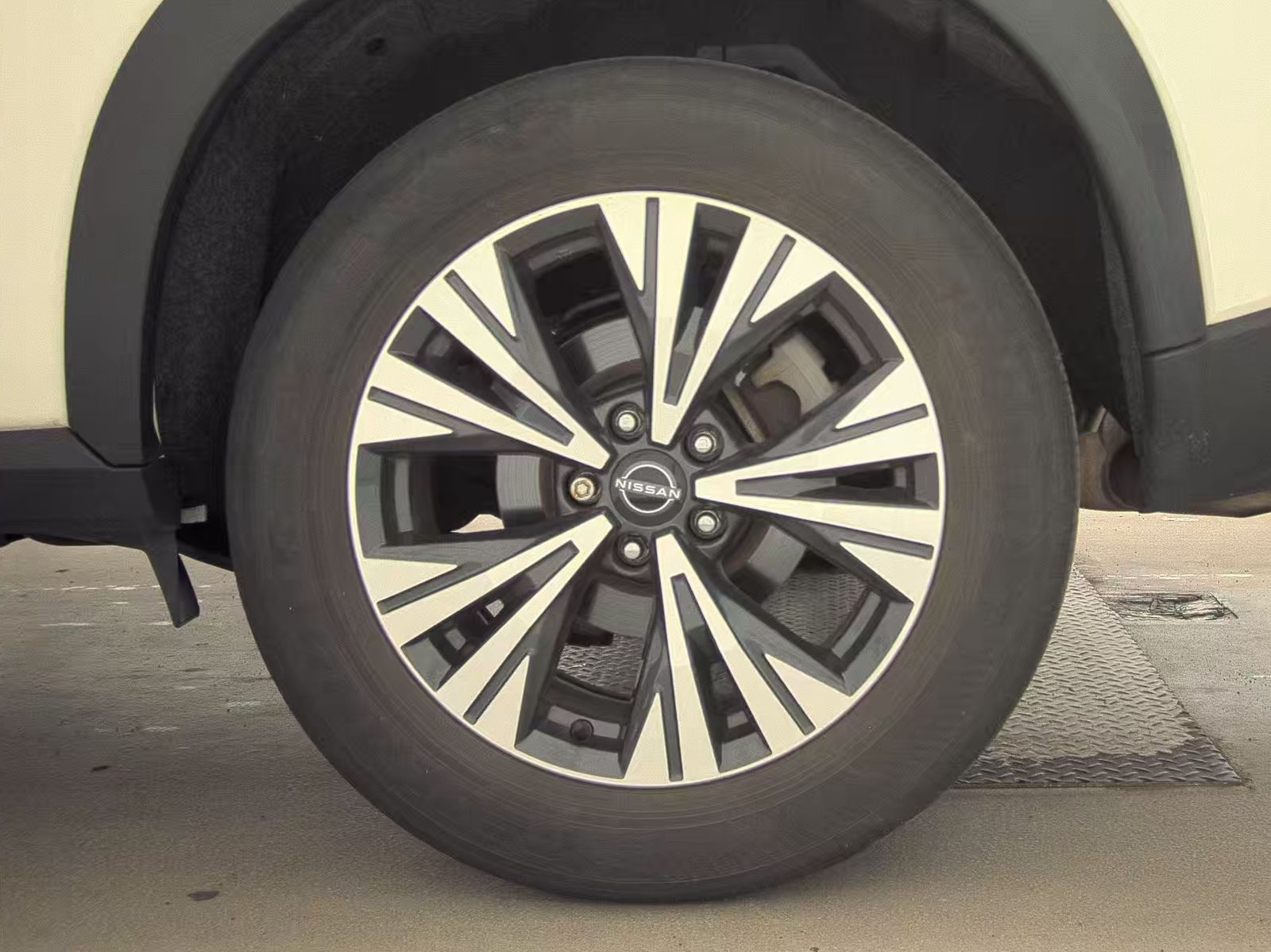 2023 Nissan Rogue SV AWD
