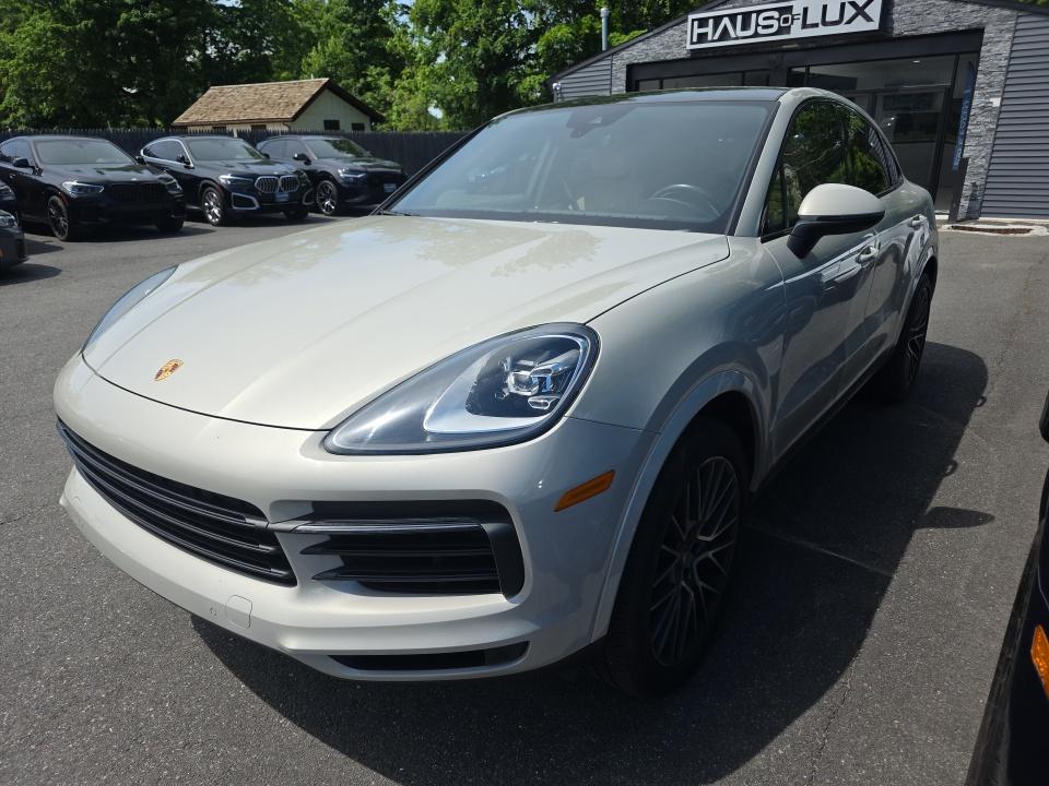 PORSCHE CAYENNE - 1