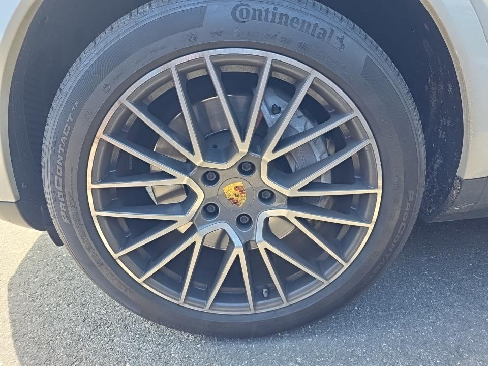 PORSCHE CAYENNE - 9