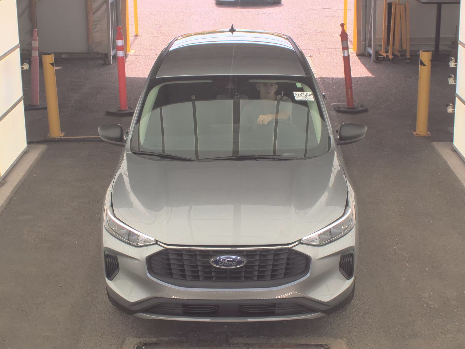 FORD ESCAPE - 3