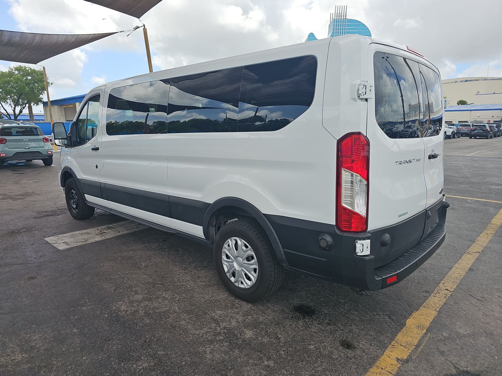 FORD TRANSIT 350 - 7