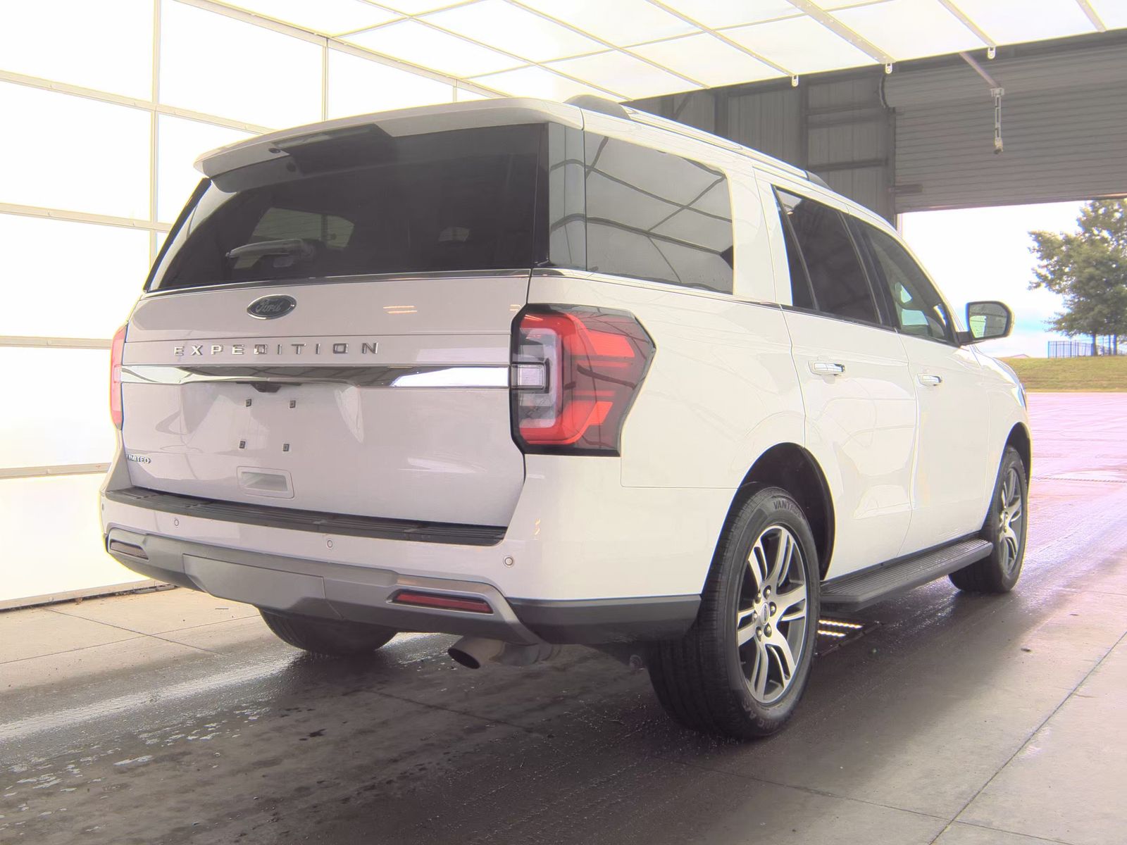 FORD EXPEDITION - 6