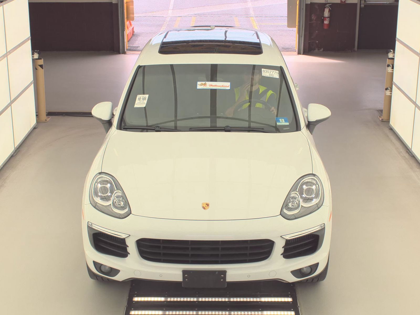 PORSCHE CAYENNE - 3