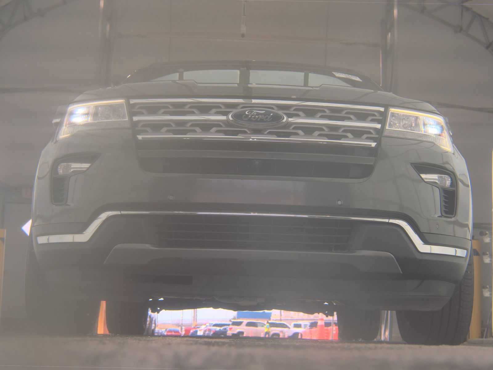 FORD EXPLORER - 4