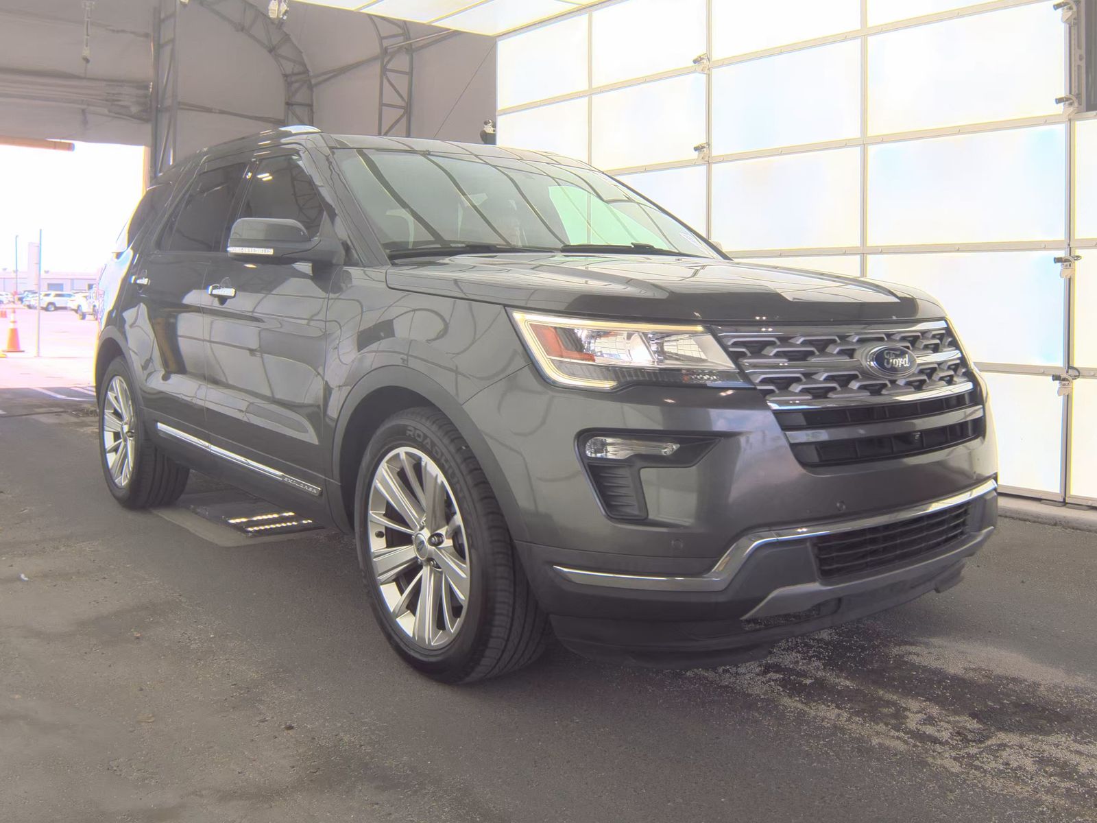 FORD EXPLORER - 5