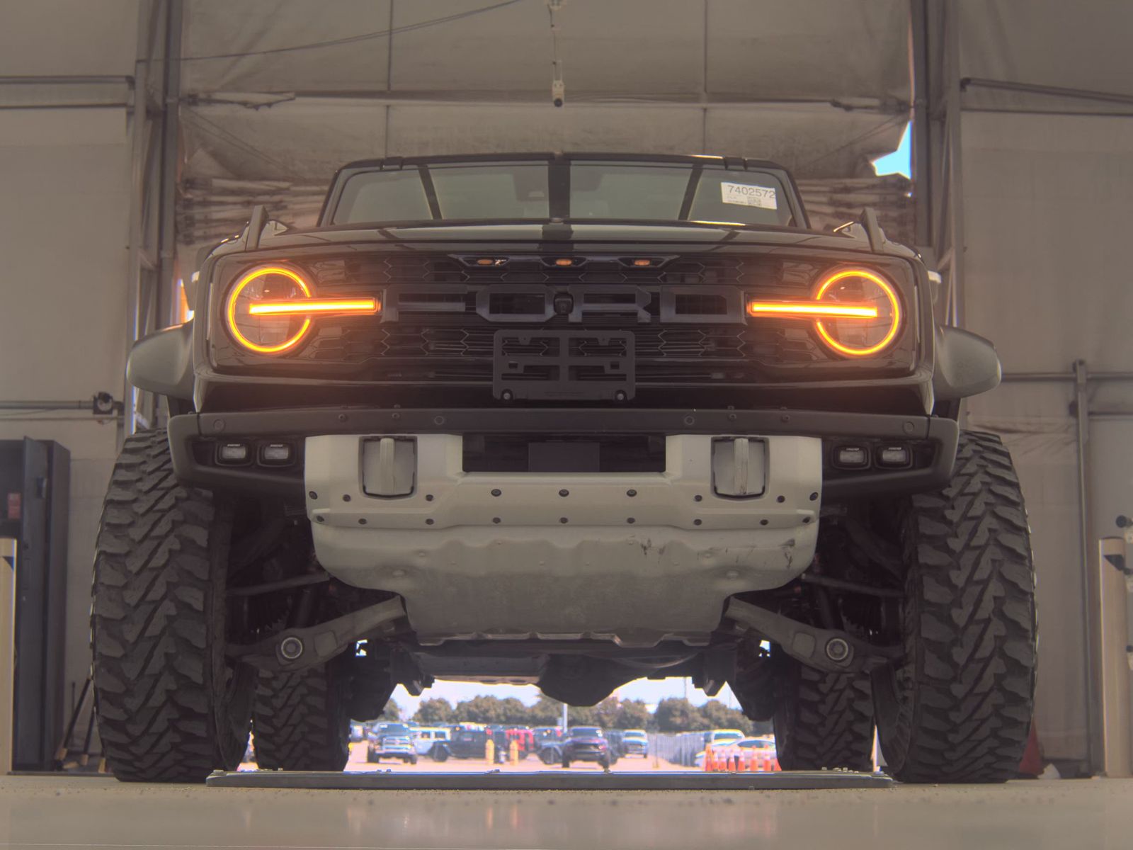 FORD BRONCO - 4