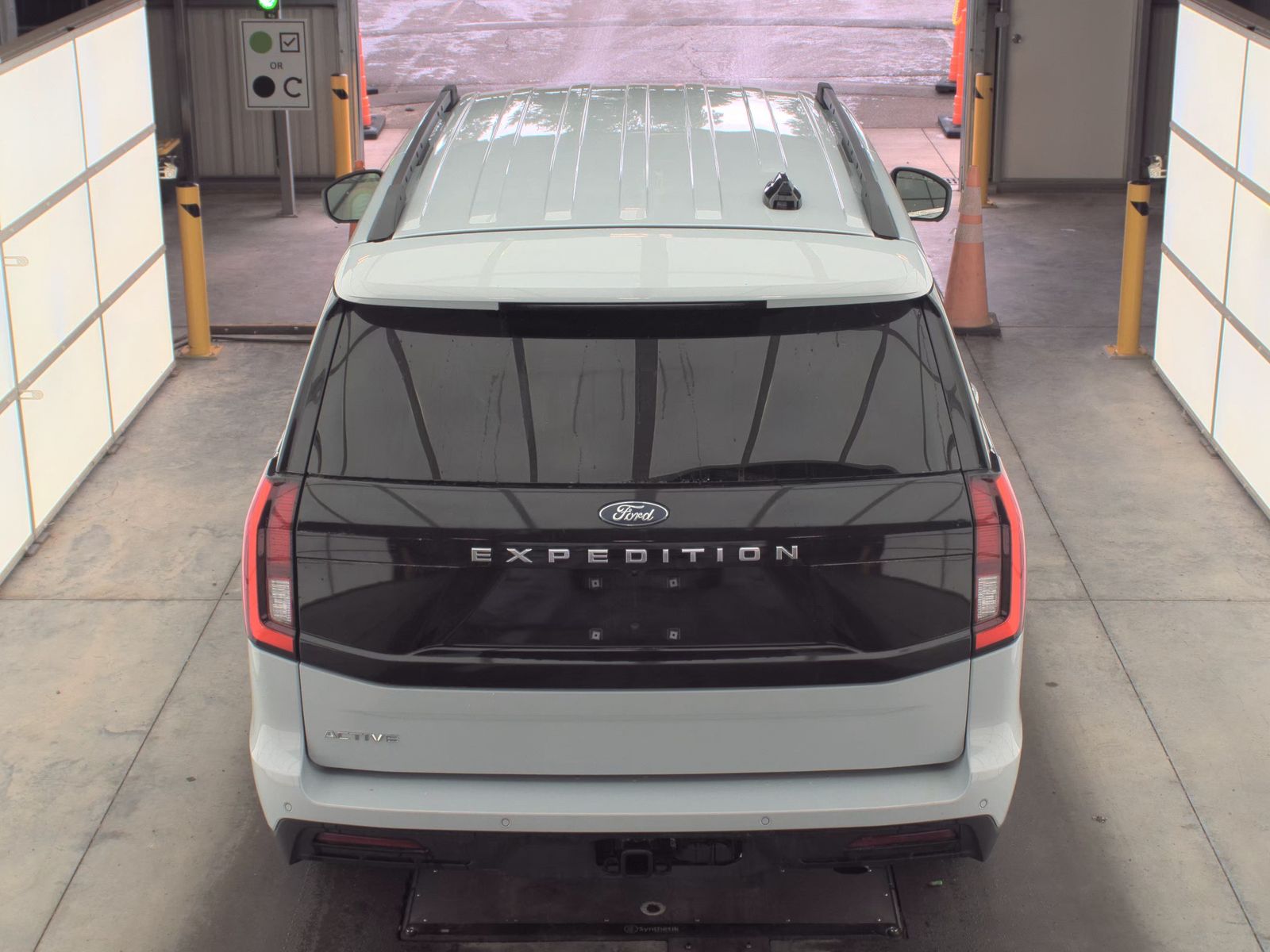 FORD EXPEDITION - 7