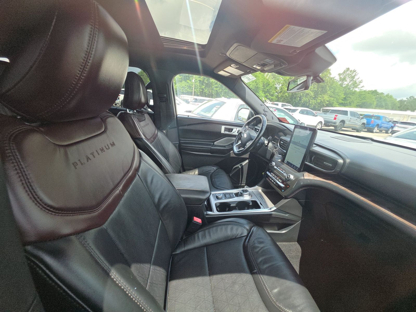 FORD EXPLORER - 9