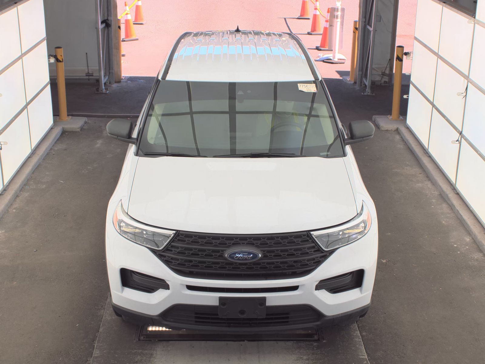 FORD EXPLORER - 3