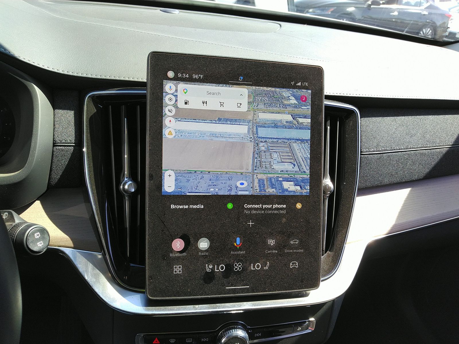 2025 Volvo XC90 B6 Plus AWD