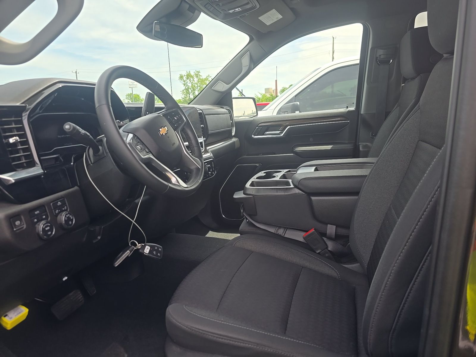 2023 Chevrolet Silverado 1500 LT AWD