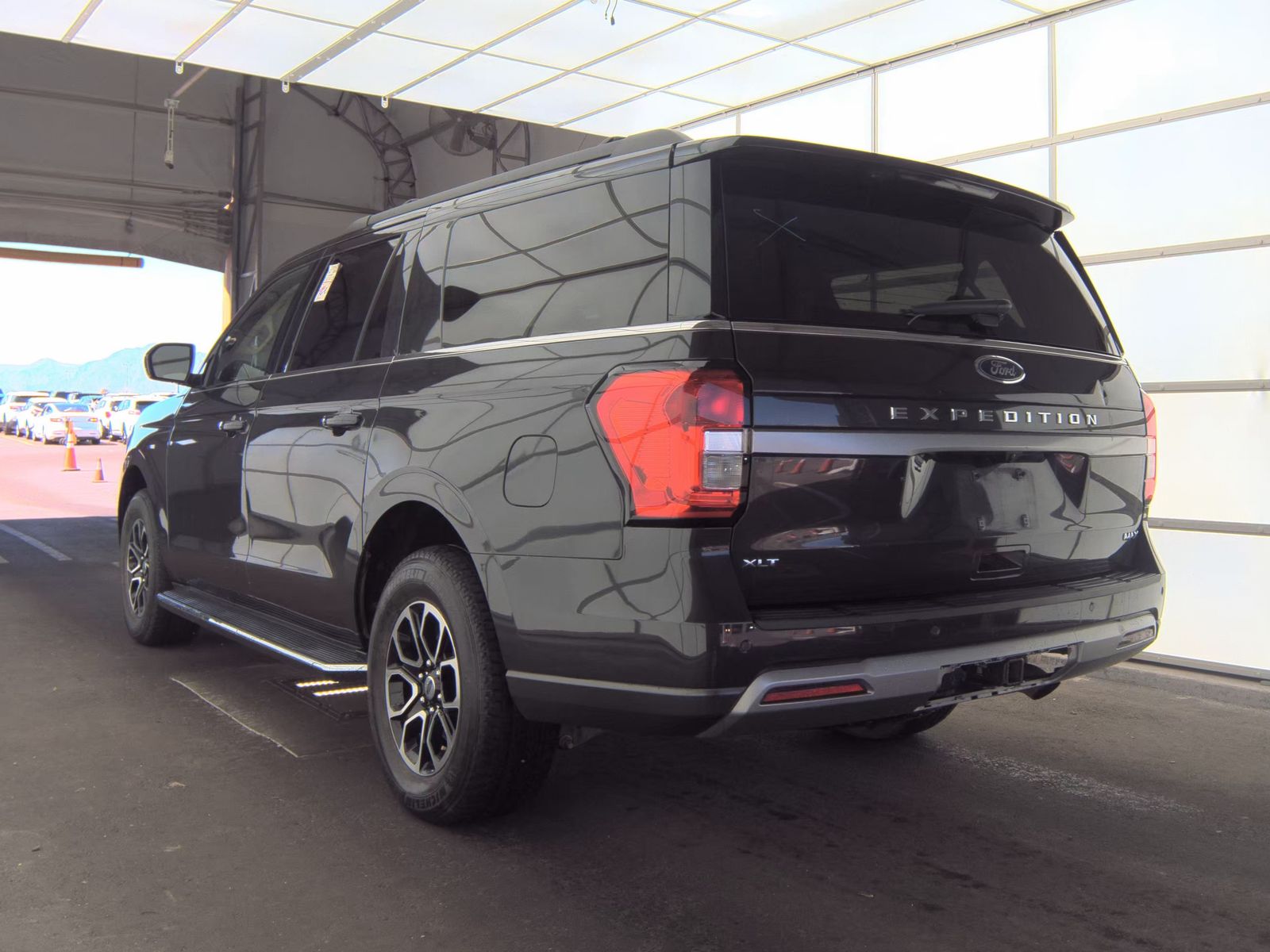 FORD EXPEDITION MAX - 9