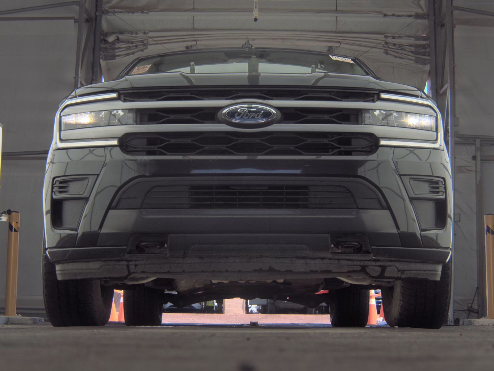 FORD EXPEDITION MAX - 4