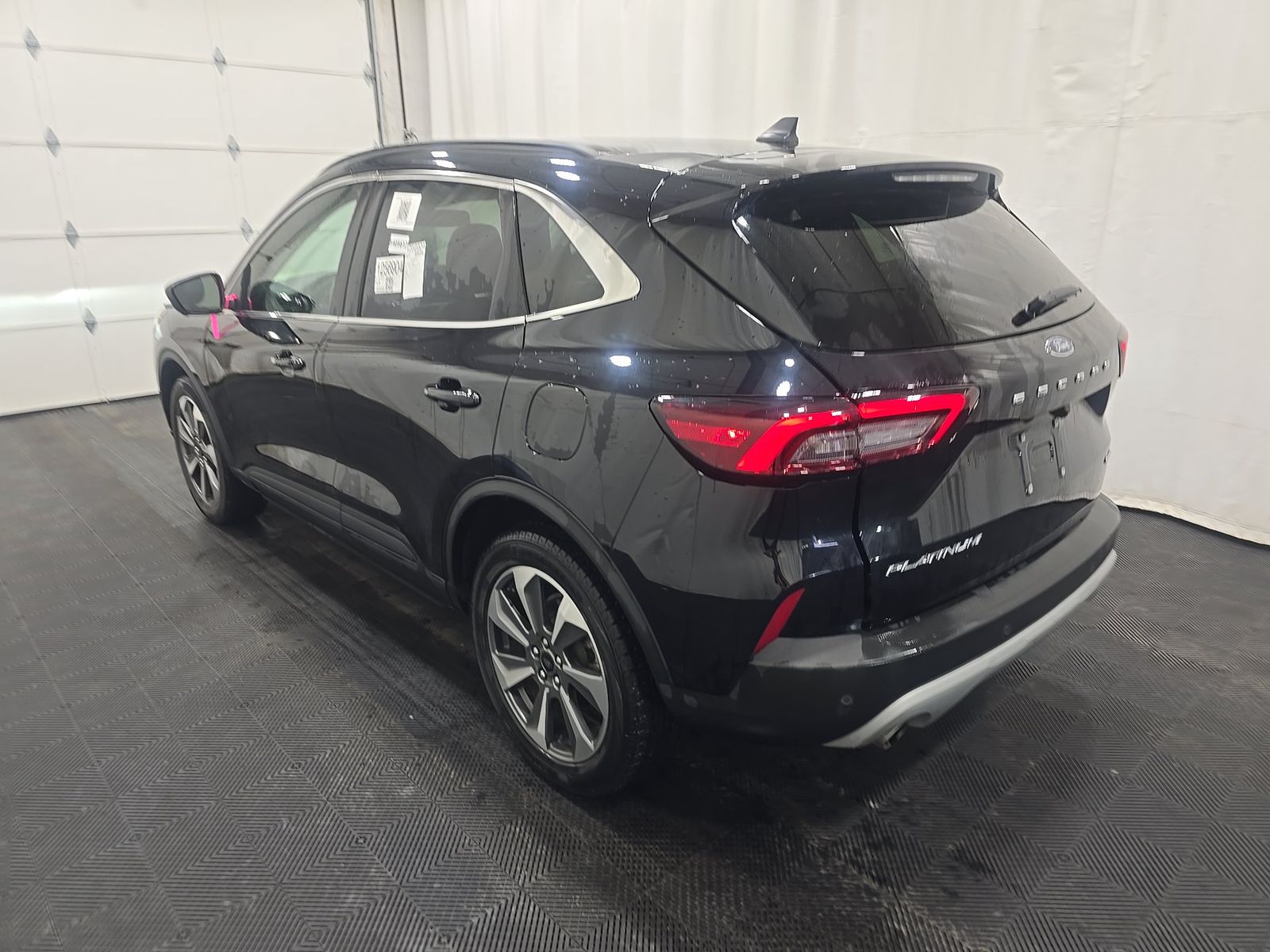 FORD ESCAPE - 7