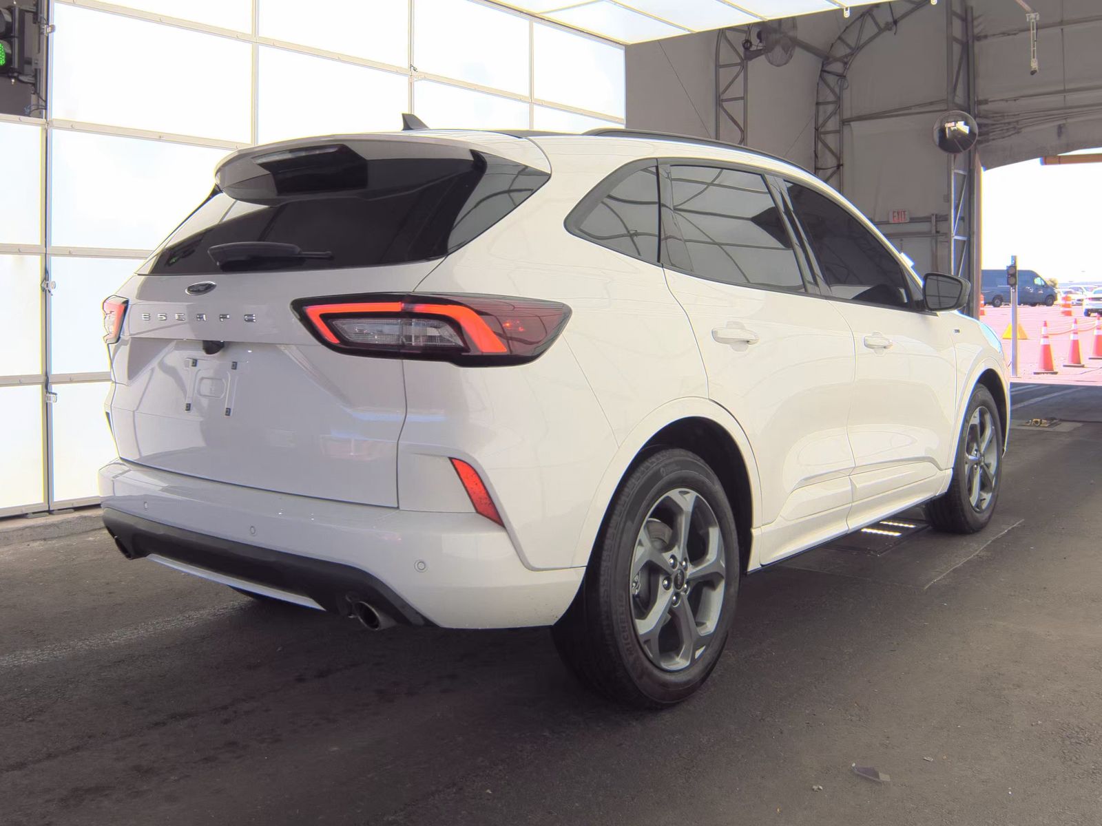 FORD ESCAPE - 6