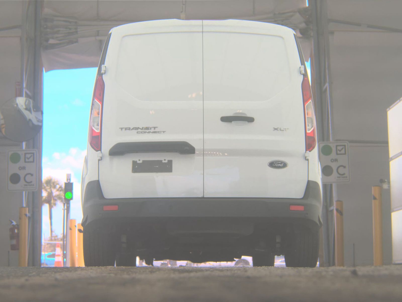FORD TRANSIT CONNECT - 8