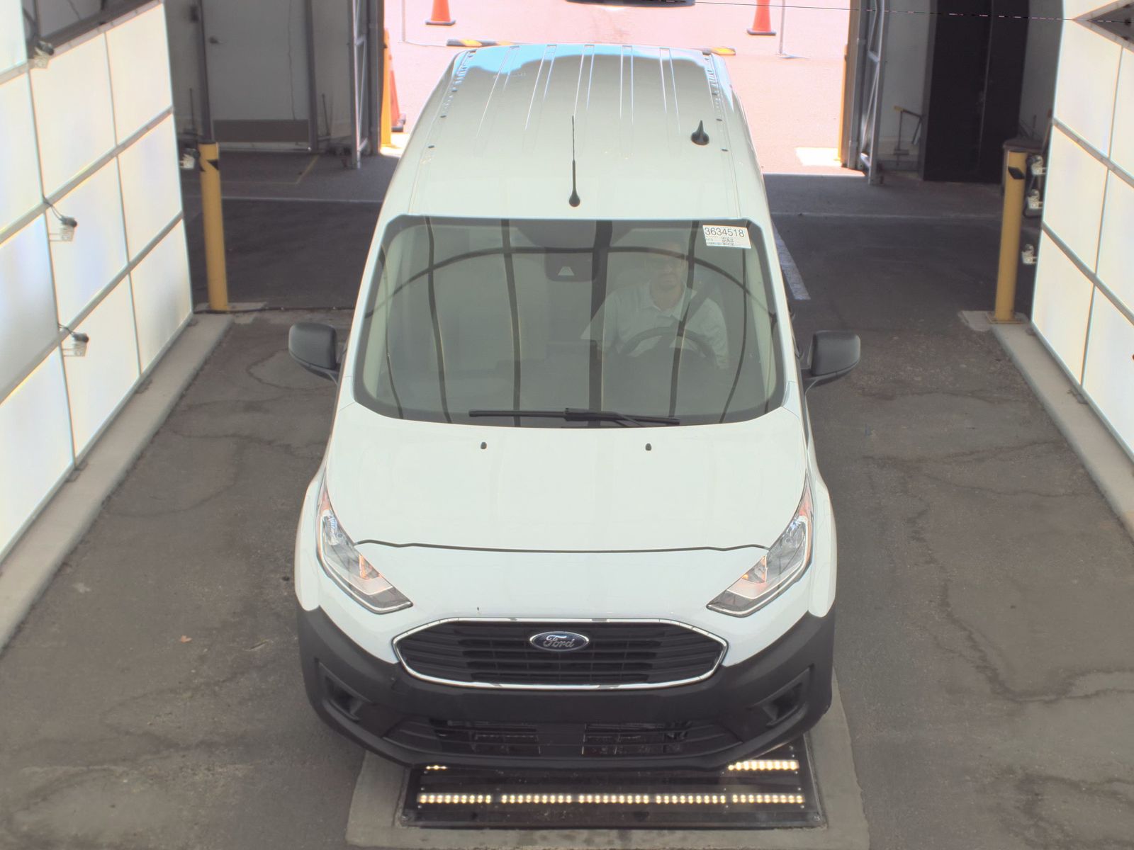 FORD TRANSIT CONNECT - 3